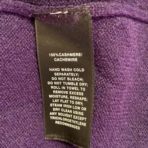 LAFAYETTE 148 Cashmere Knit Pleated Button Sweater - Picture 6 of 6